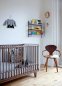 Preview: Babybett Rhea Oeuf wallnuss im Kinderzimmer